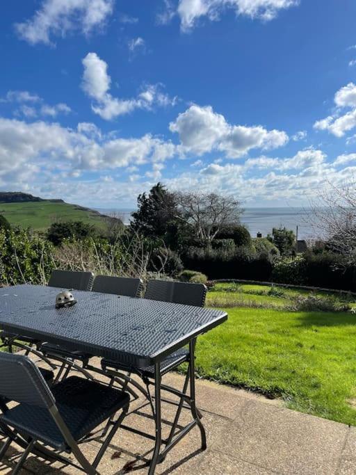 Stunning Charmouth Property With Bay Views! Exteriér fotografie
