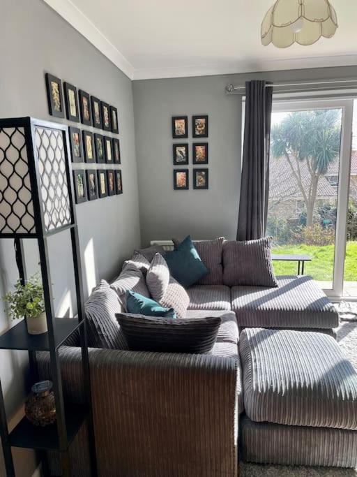 Stunning Charmouth Property With Bay Views! Exteriér fotografie